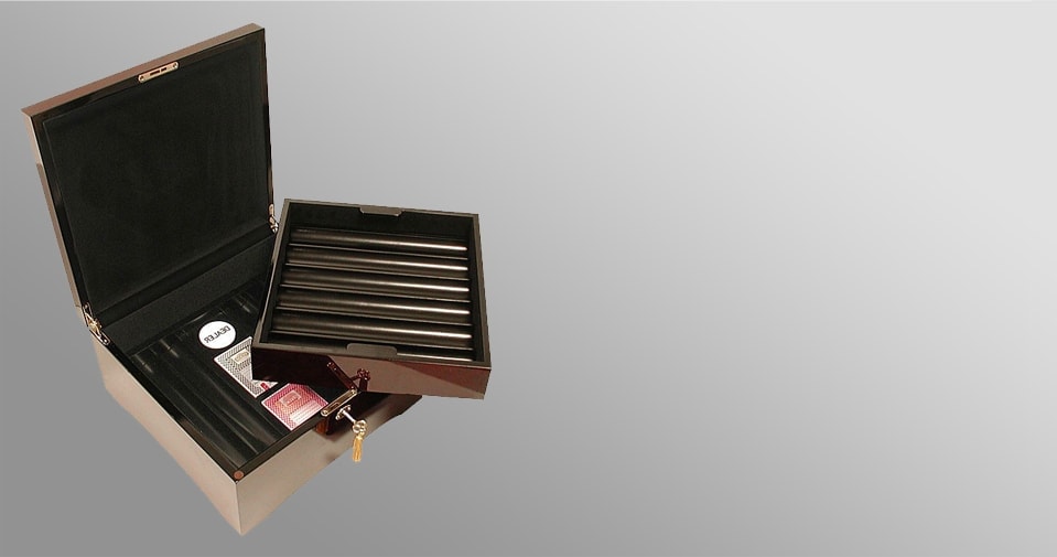 Coffret en acajou 750 jetons